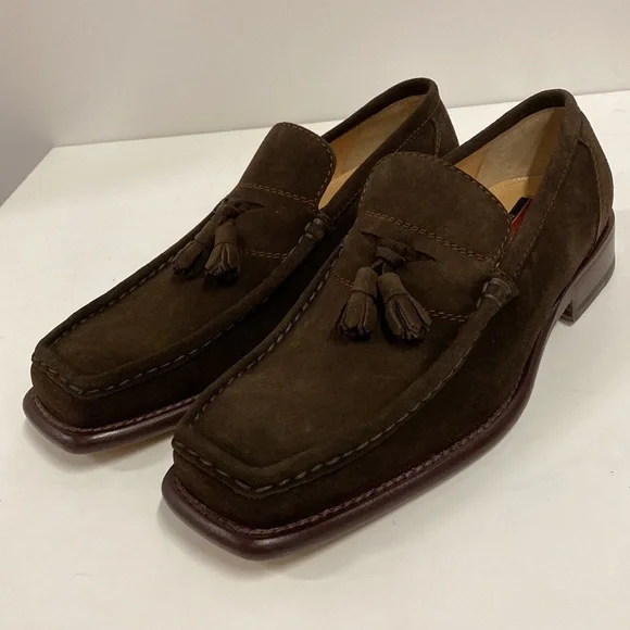 Caporicci calf, leather suede, vintage loafers never been worn, still in box.